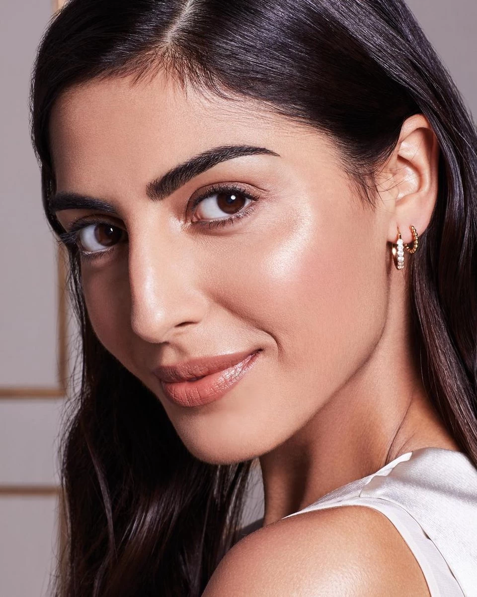 Max Factor Radiant Lift FD - 45 Warm Almond - Afbeelding 4