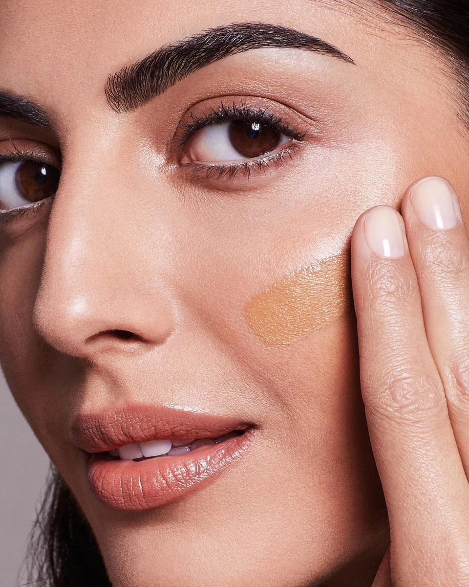 Max Factor Radiant Lift FD - 45 Warm Almond - Afbeelding 5